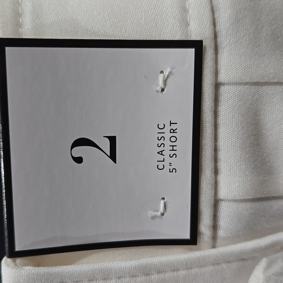 WHITE HOUSE BLACK MARKET SAILOR BUTTON TRIM WHITE SHORTS RESORT VACATION NWT 2 - Picture 10 of 13